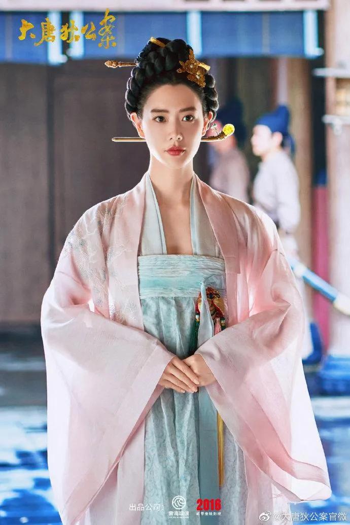 王丽坤周一围古装,钟楚曦周一围解放电影