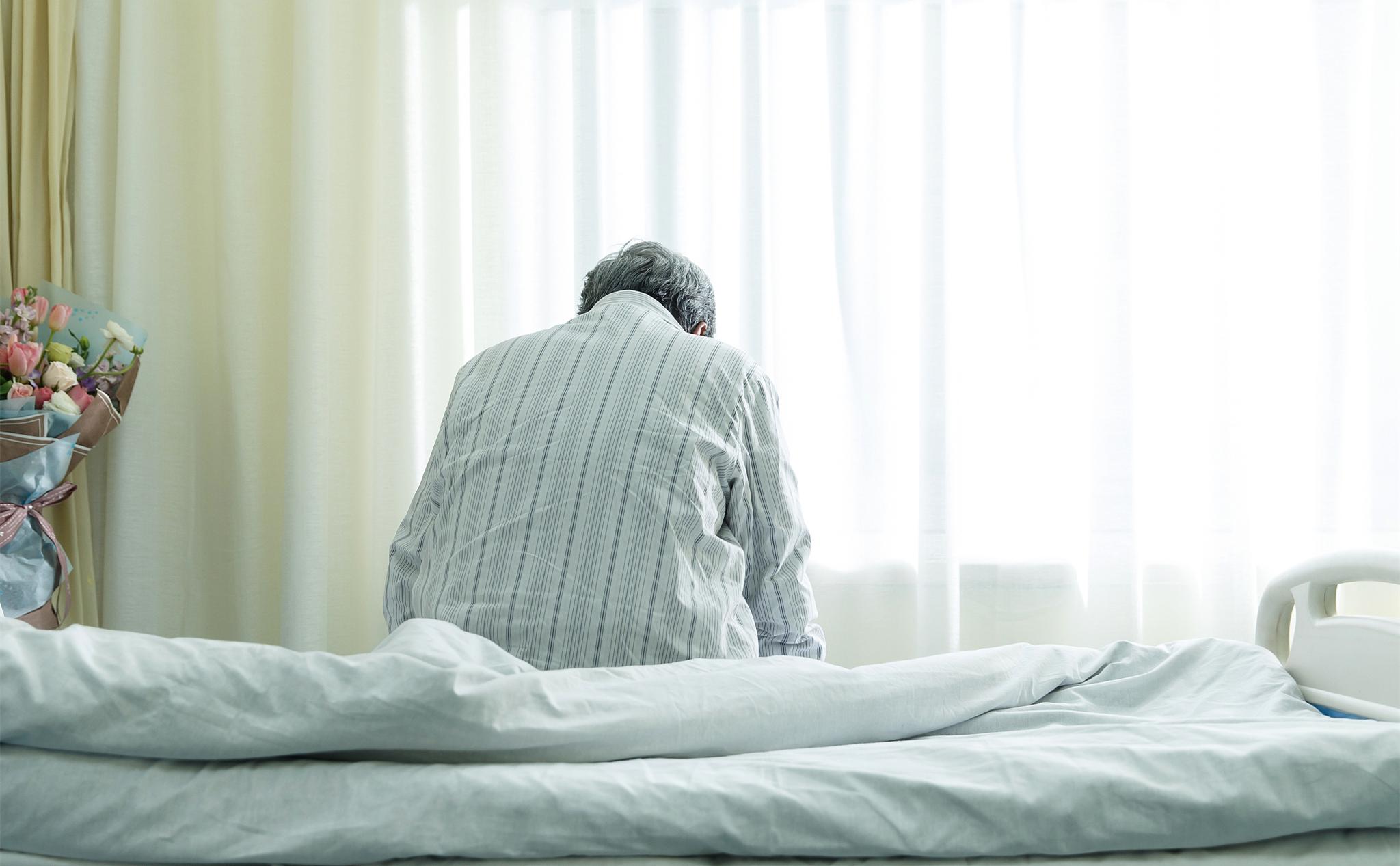 公公隐私部位做手术，婆婆和老公竟一致要求我去照顾