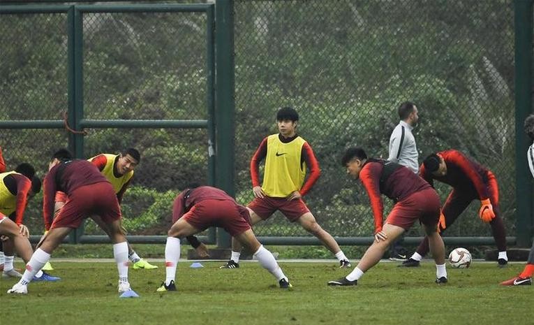 扬科维奇谈中国足球,国足扬科维奇的阵型