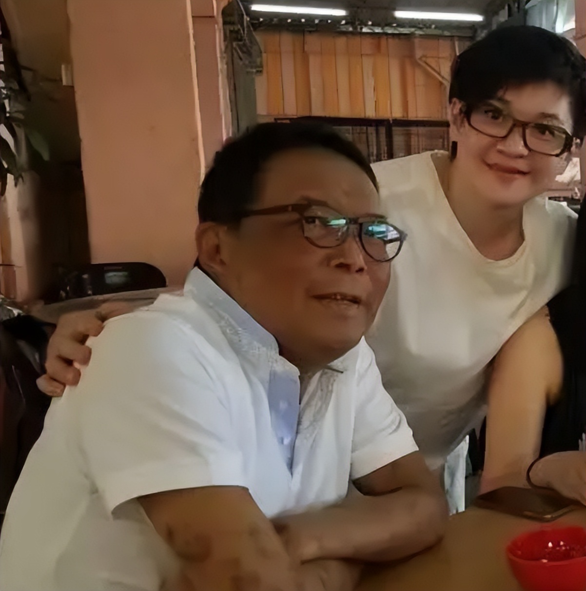 柯以敏如今有多落魄,柯以敏如今生活状况