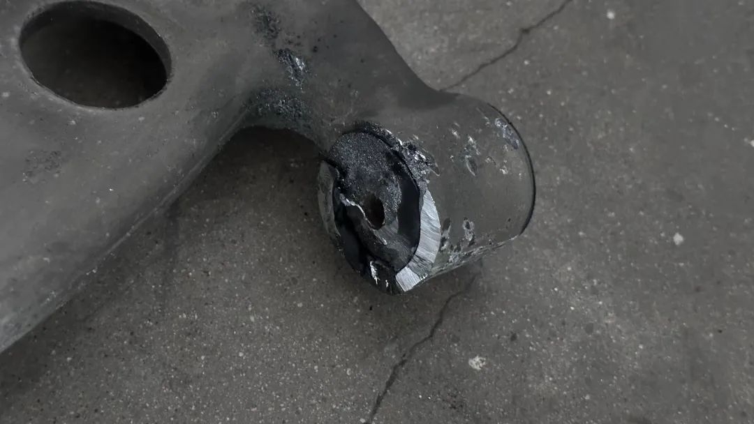 r36翻新改造全过程,大众r36这么老的车怎么还卖这么贵