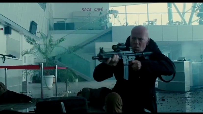 《敢死队》三部曲，大咖云集，带你看特种部队有多强悍