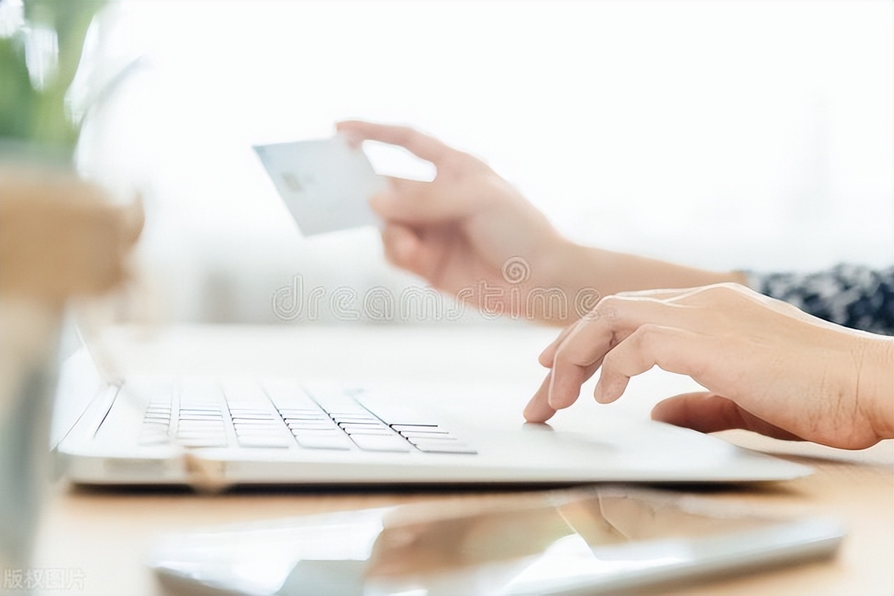 社保银行卡激活必须本人去吗,激活银行卡需要去办卡地方吗