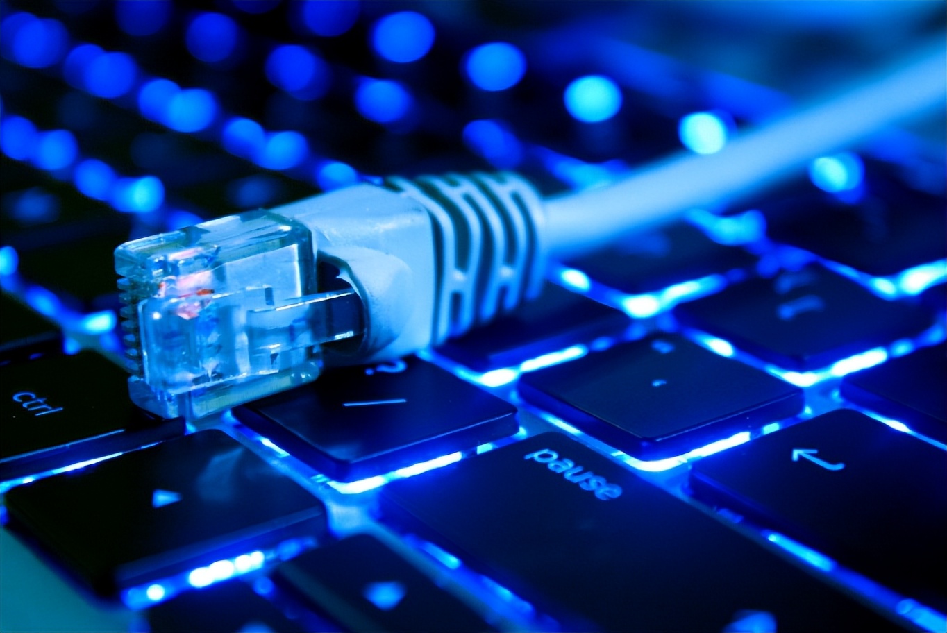 移动宽带第一年免费第二年多少钱,移动宽带免费用两年到期后咋办呢