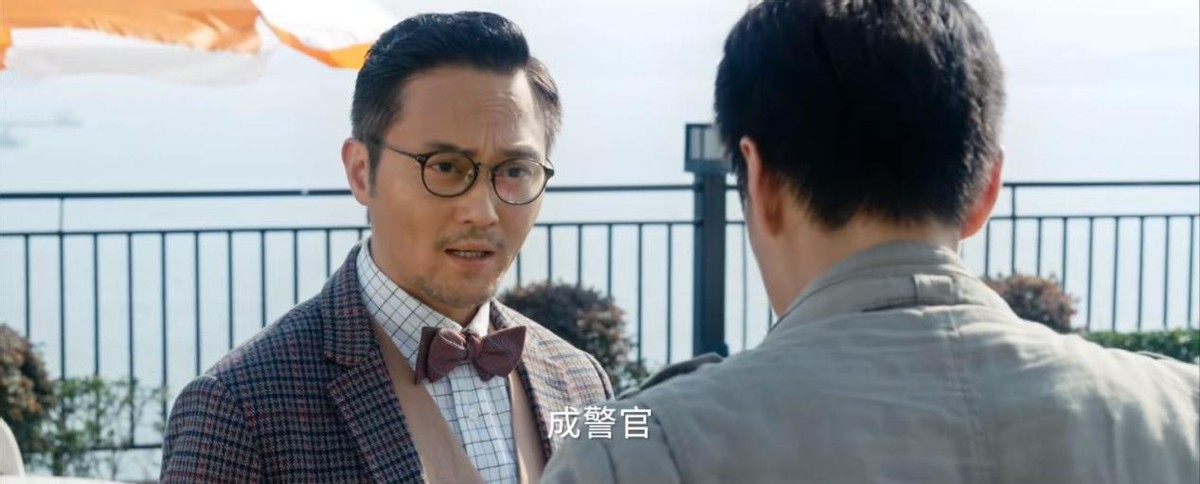 大牌云集,题材吸睛,但《扫黑行动》的缺点把我“劝退”了