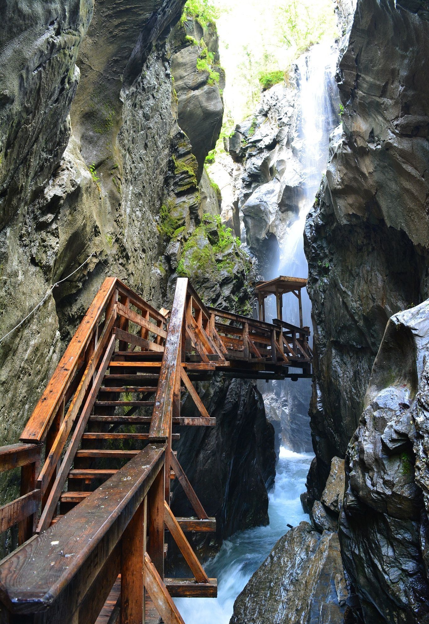 万盛黑山谷景区天气预报,重庆万盛黑山谷景点介绍
