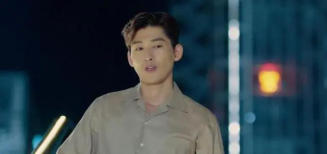 被占便宜的这6位女星,有人当场扇耳光还击,有人却指责网友心脏