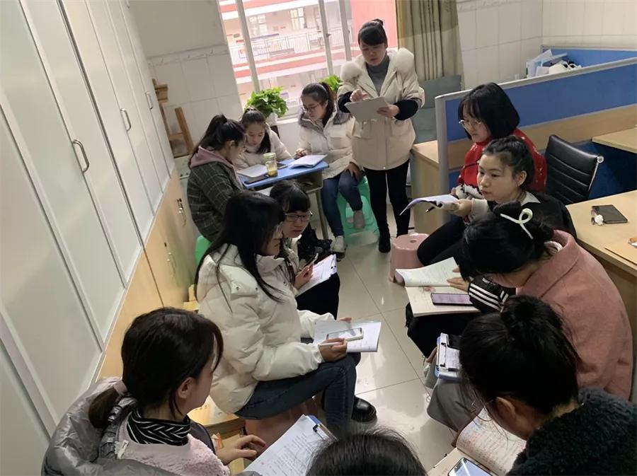 以查促改巩固提升主题教育成效,以评促学全面提升