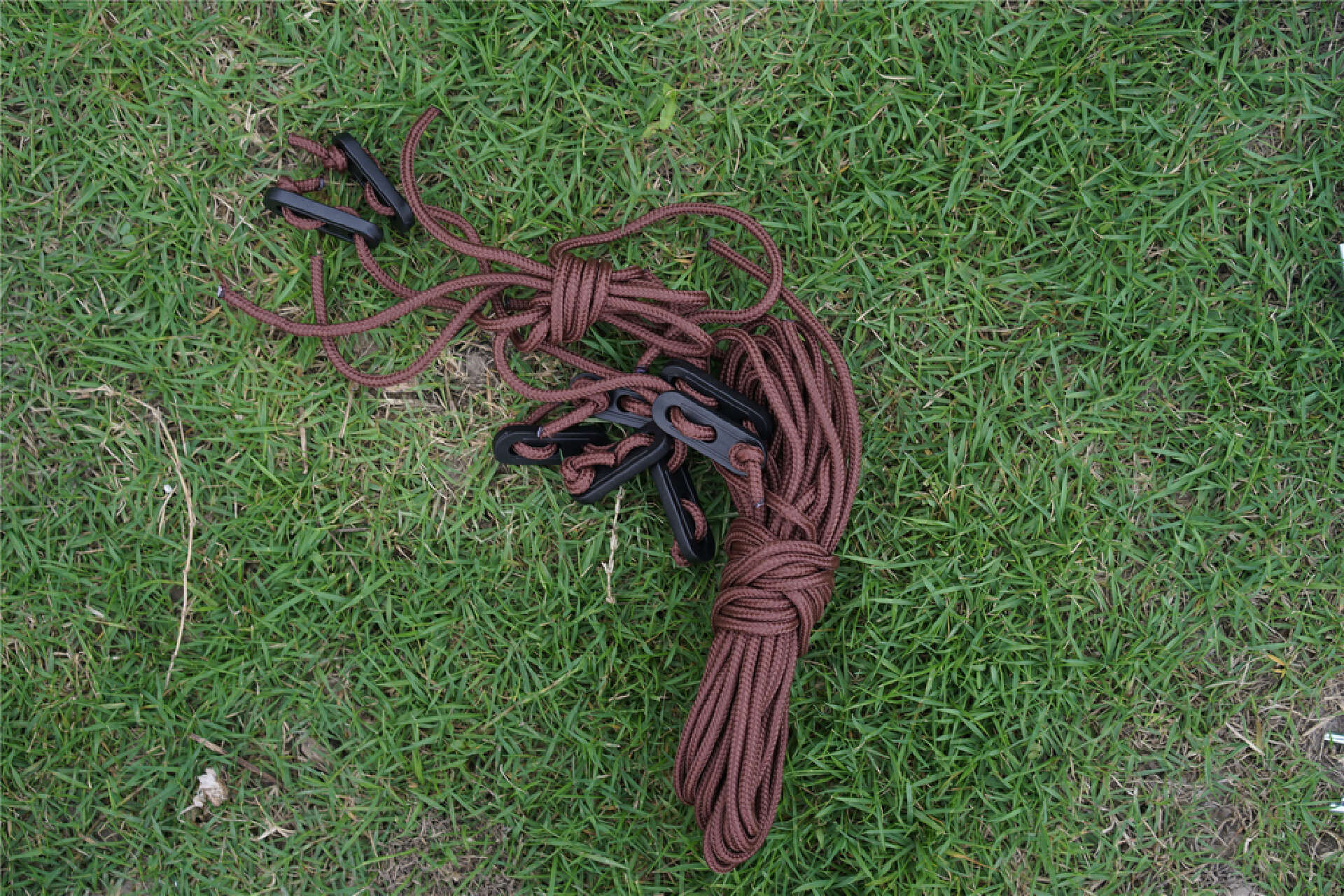 适合新手露营过夜的帐篷,简单露营装备入门推荐品牌