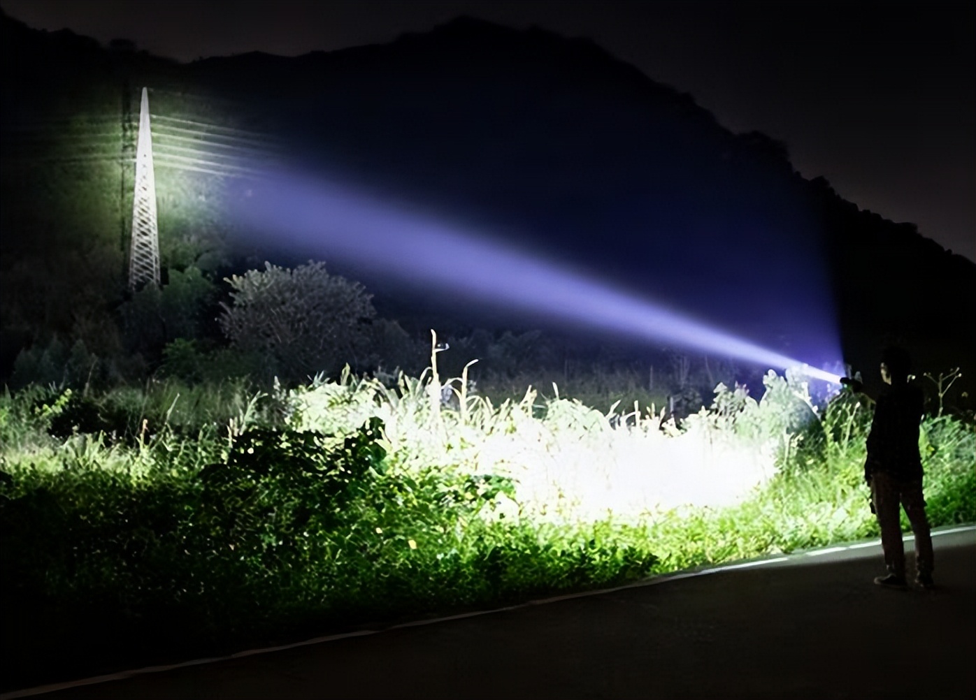 国产超级充电宝有多牛,中国制造最大的充电宝