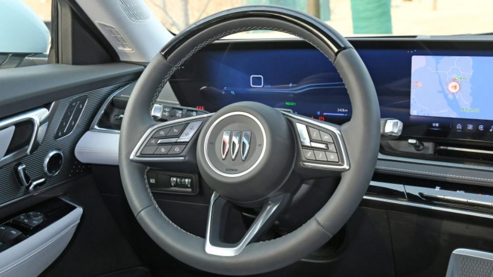 别克e5新入门版曝光续航降至515km,新款别克e5值不值得买