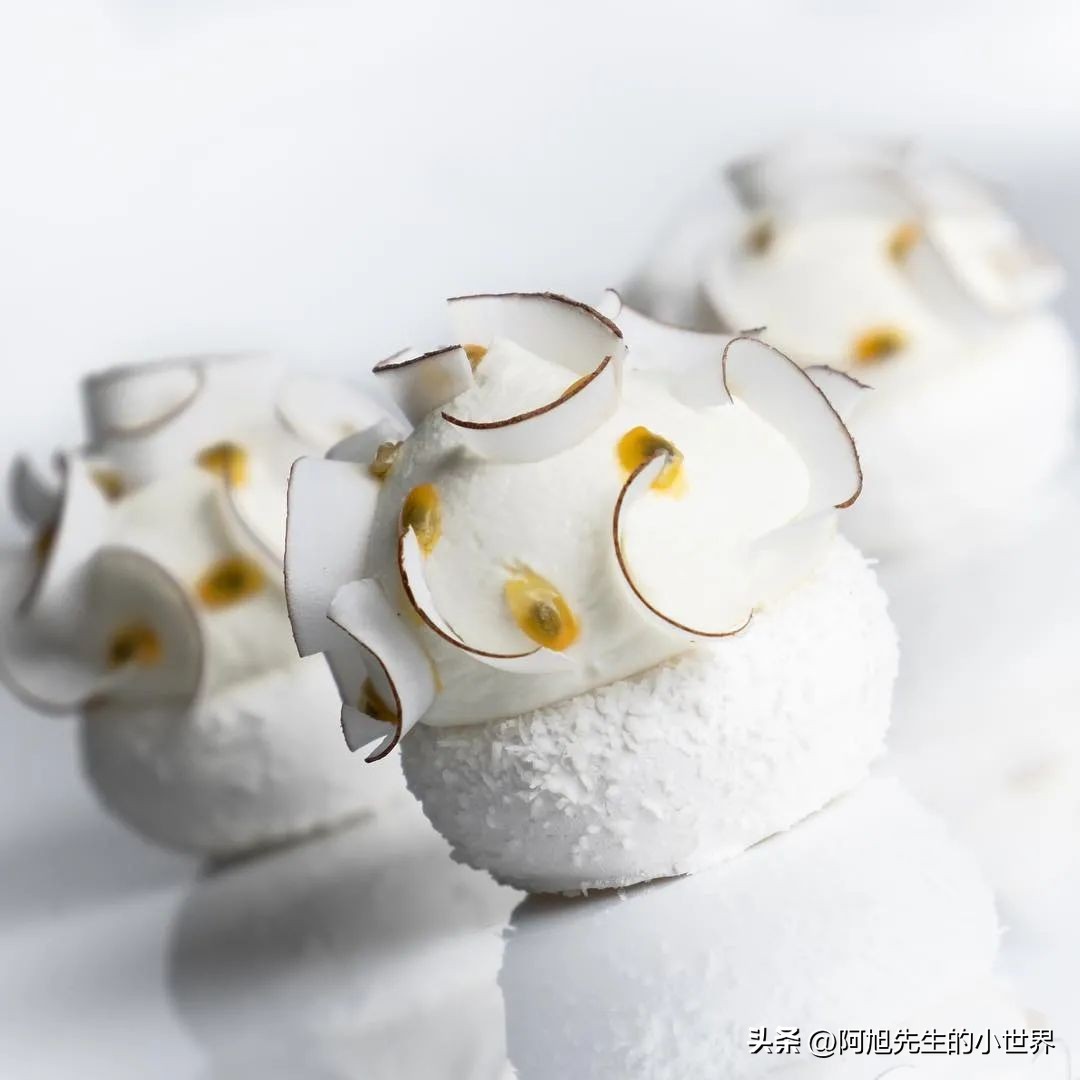 巧克力奶油蛋糕卷做法,百香果专用蛋糕