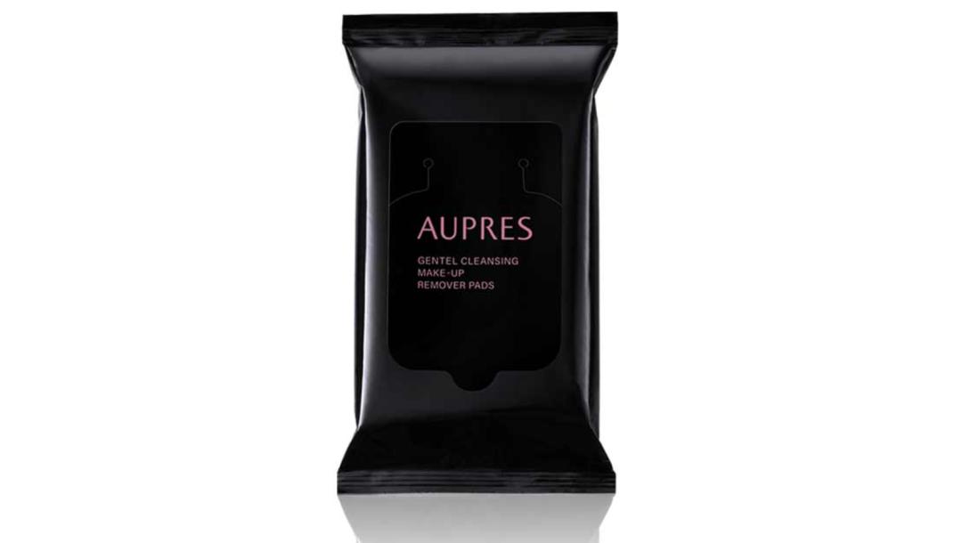 深层清洁脸部角质毛孔污垢,每天坚持热敷几分钟深层毛孔清洁