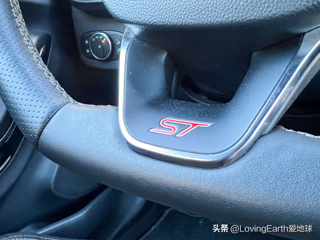 福特和大众polo哪款好,22款大众pologti