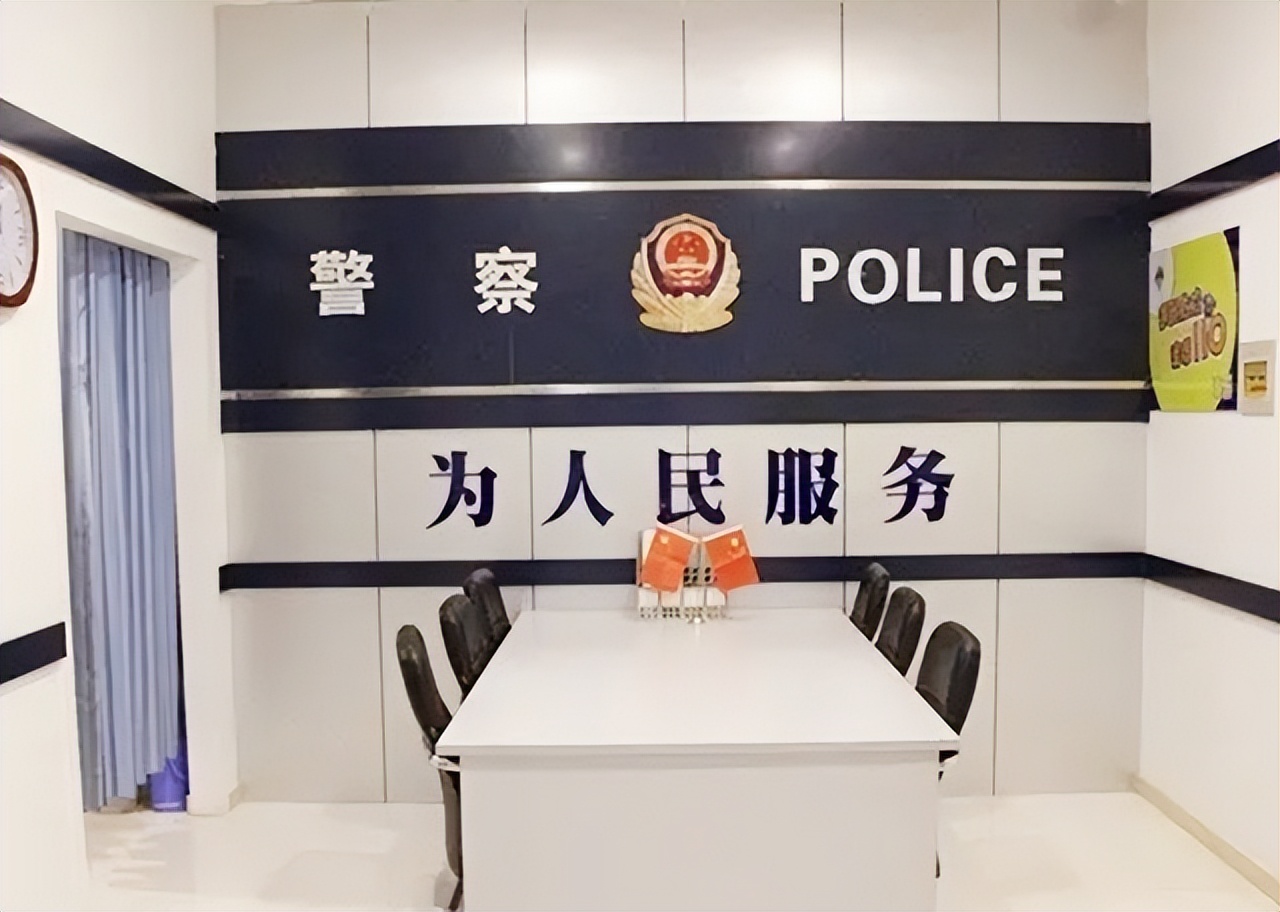 60岁，他大概是中国存活最久的艾滋病人，带着自己遗像活了十几年