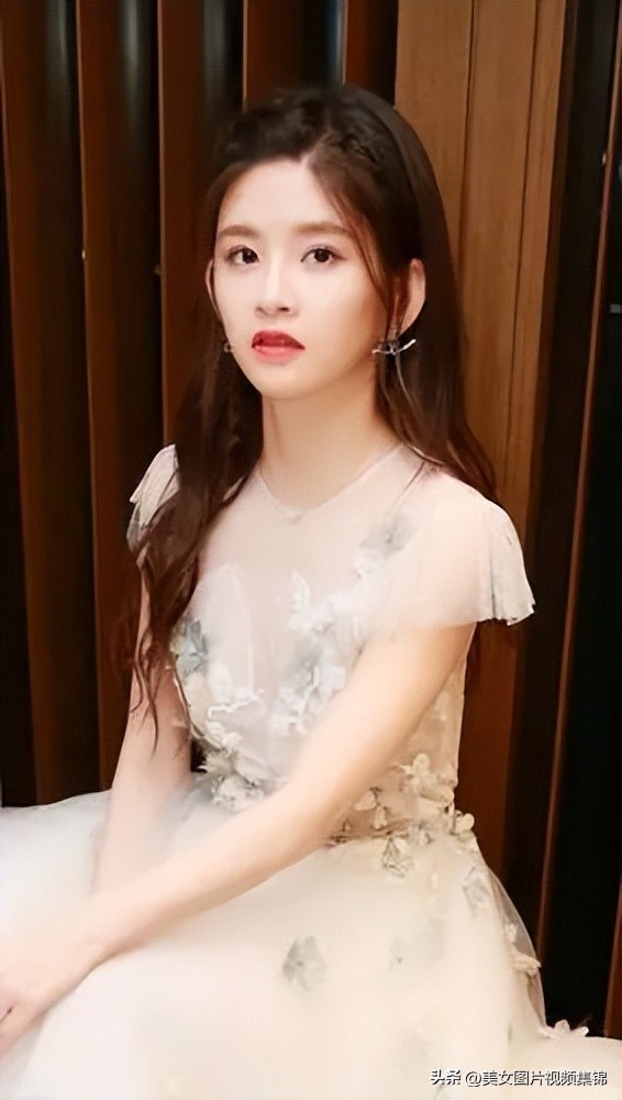 林思意拍个人写真集,林思意高清写真图片