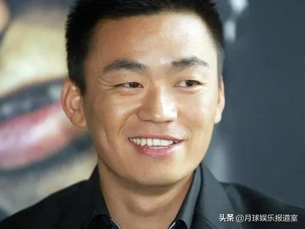 年度影响力演员易烊千玺吴京,易烊千玺吴京电影票房