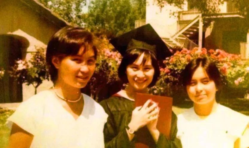 何鸿燊大房有几个孩子,何鸿燊第十八个孩子