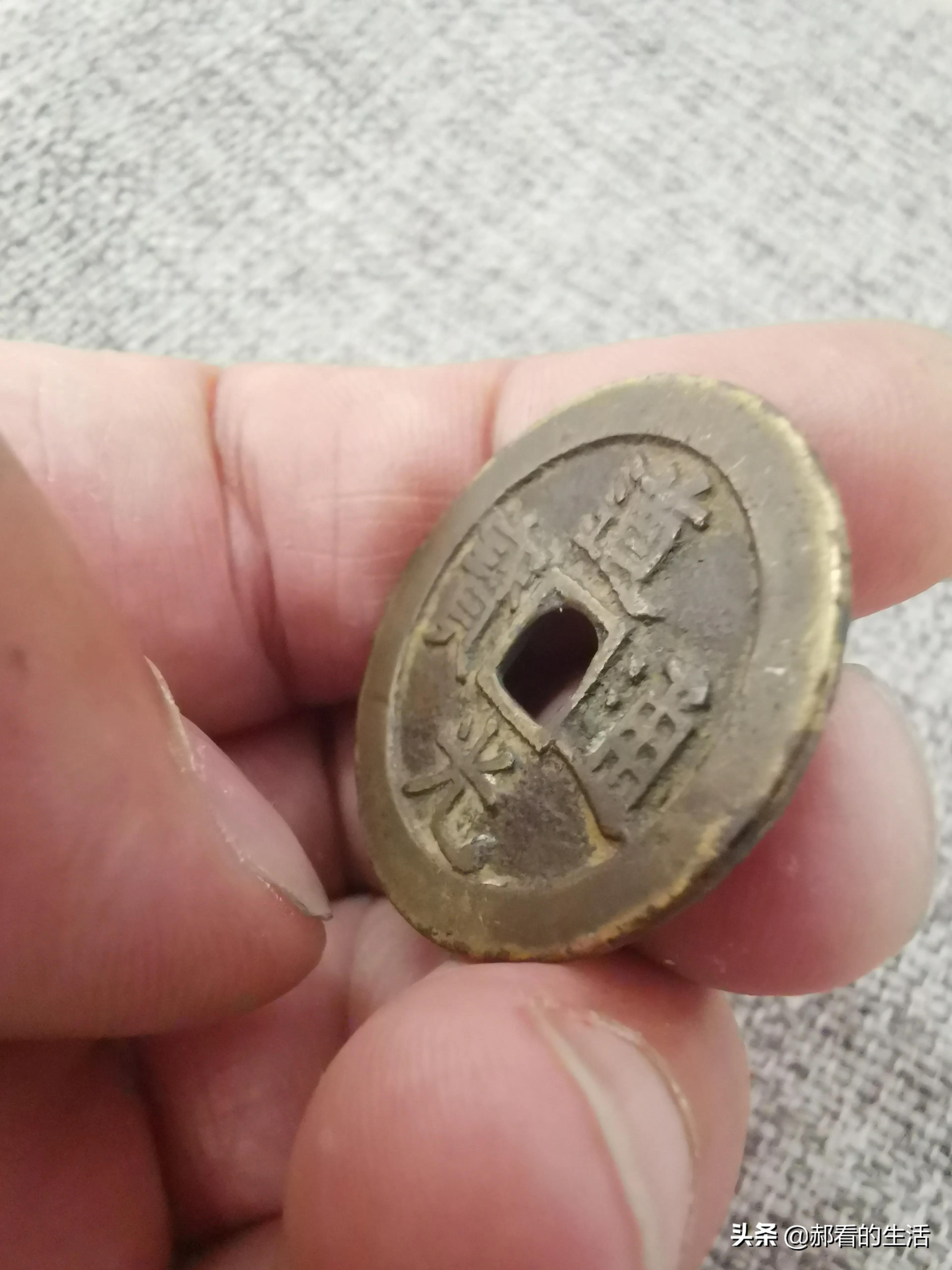 网购收藏品靠谱吗,古玩市场真能捡到漏吗