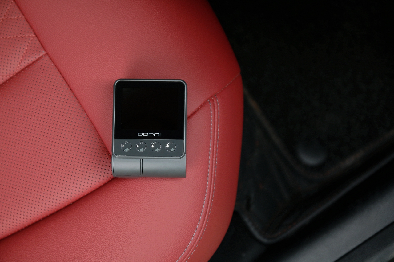 盯盯拍行车记录仪5和z50参数对比,行车记录仪盯盯拍z50录音效果