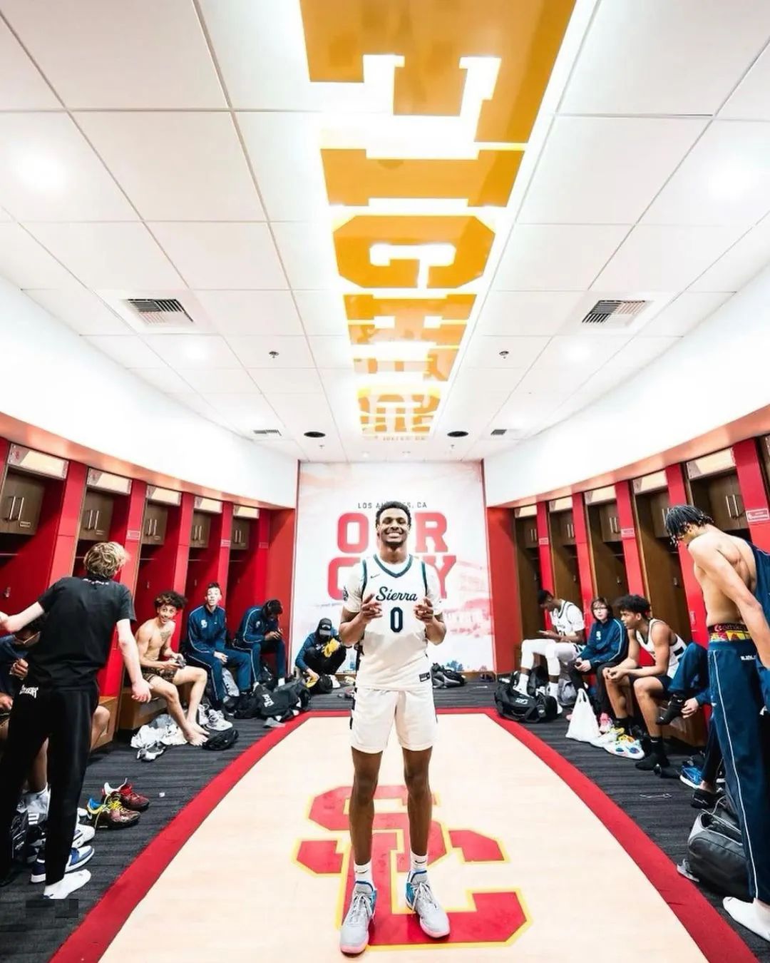 布朗尼心脏骤停詹姆斯采访,布朗尼突发心脏骤停