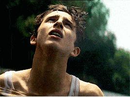 莱昂纳多最帅气的几张照片,莱昂纳多最帅的四个镜头