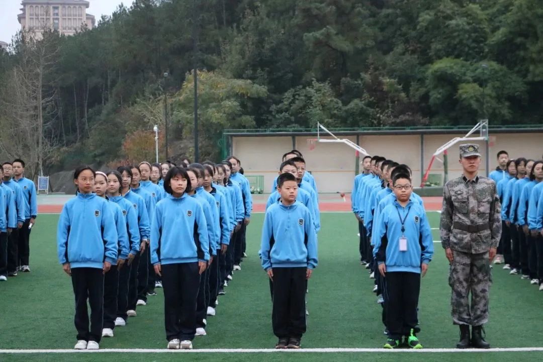 热血少年,百炼成钢!天府师一国防教育活动火热开展