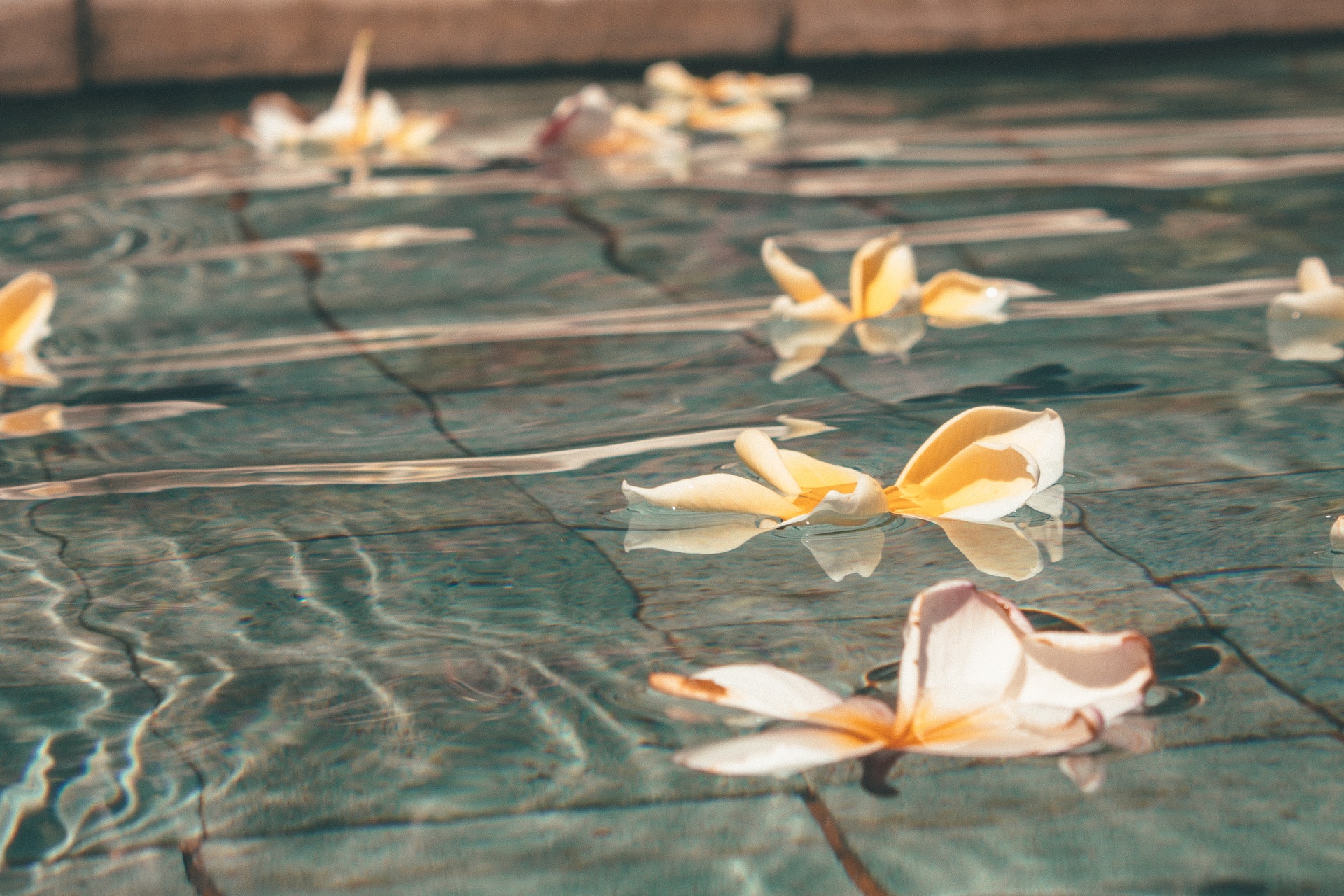 写给四十岁以后的人：这三种亲戚，少来往