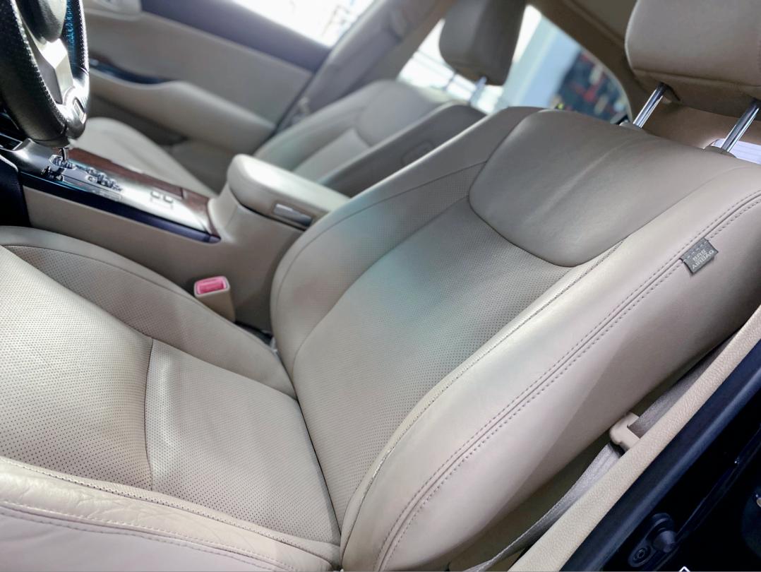 皇冠3.0经典老车翻新复活视频,丰田皇冠13代翻新