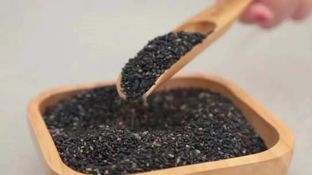 大豆异黄酮可以治疗男性脱发,大豆卵磷脂为什么可以治疗脱发