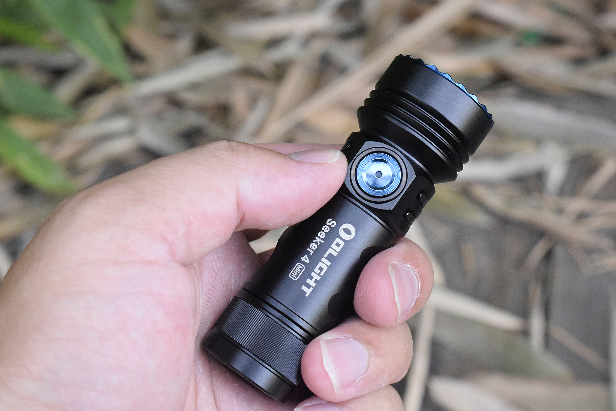 傲雷seeker4手电体验,傲雷seeker4mini限量版