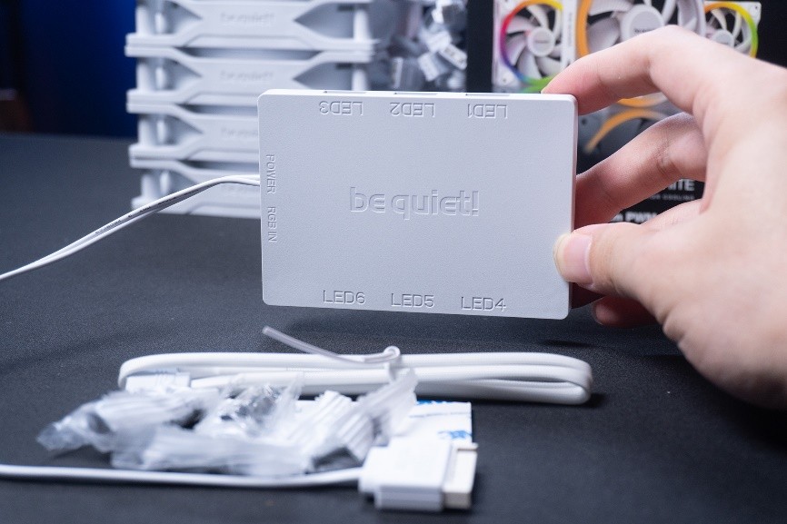 新风扇就是好，德静界Lightwingswhite，白色RGB秀起来