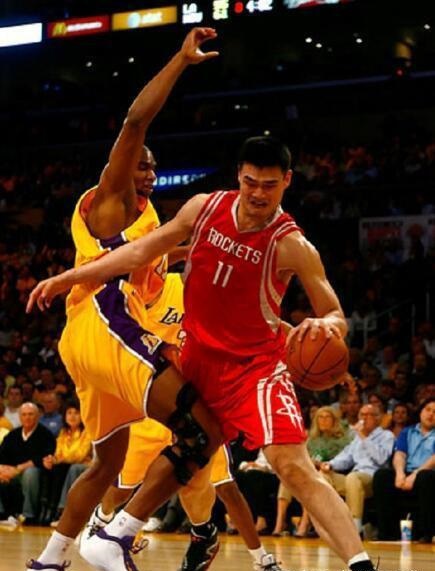 nba终身无冠的巨星姚明,nba超级巨星姚明