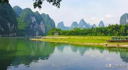 溜须拍马典故视频,溜须拍马的典故源于哪