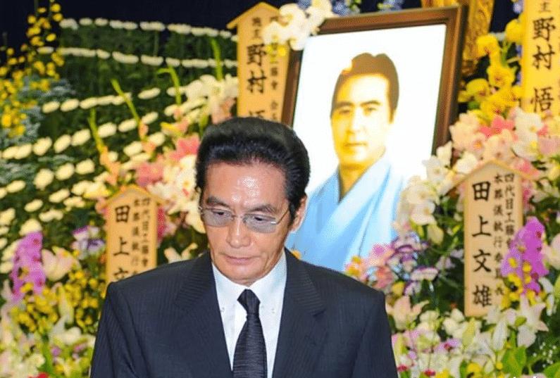 2013年68岁日本黑老大不满下身尺寸,手术后刺杀女护士,结局如何