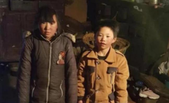 5年前的冰花男孩,4岁在雪地跑的小孩十年后咋样了