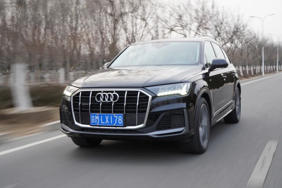 新款奥迪q7和老款比较,老款奥迪q7vs老款奥迪q5