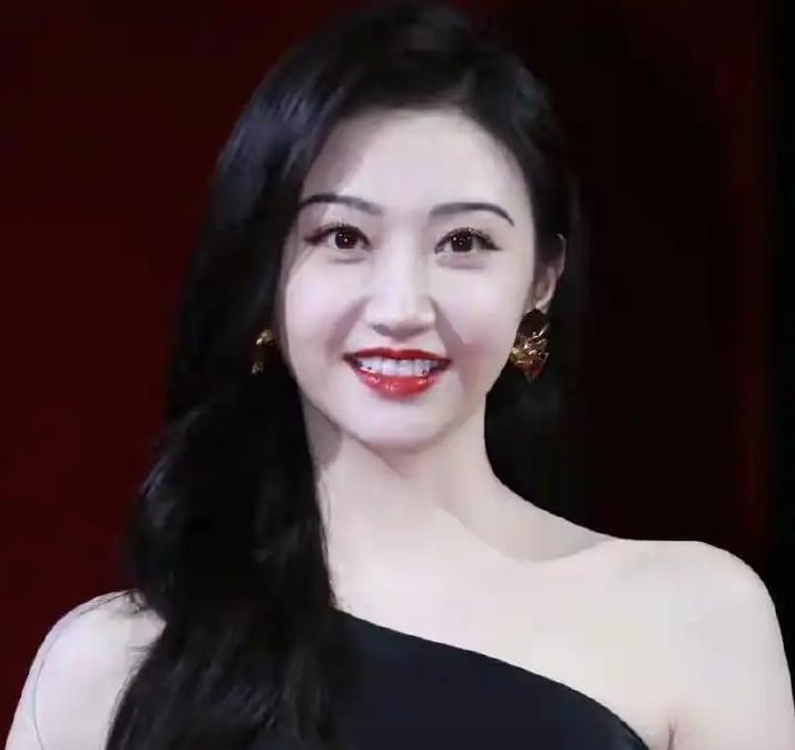 景甜回应违法代言被罚,景甜违法代言广告被罚722万