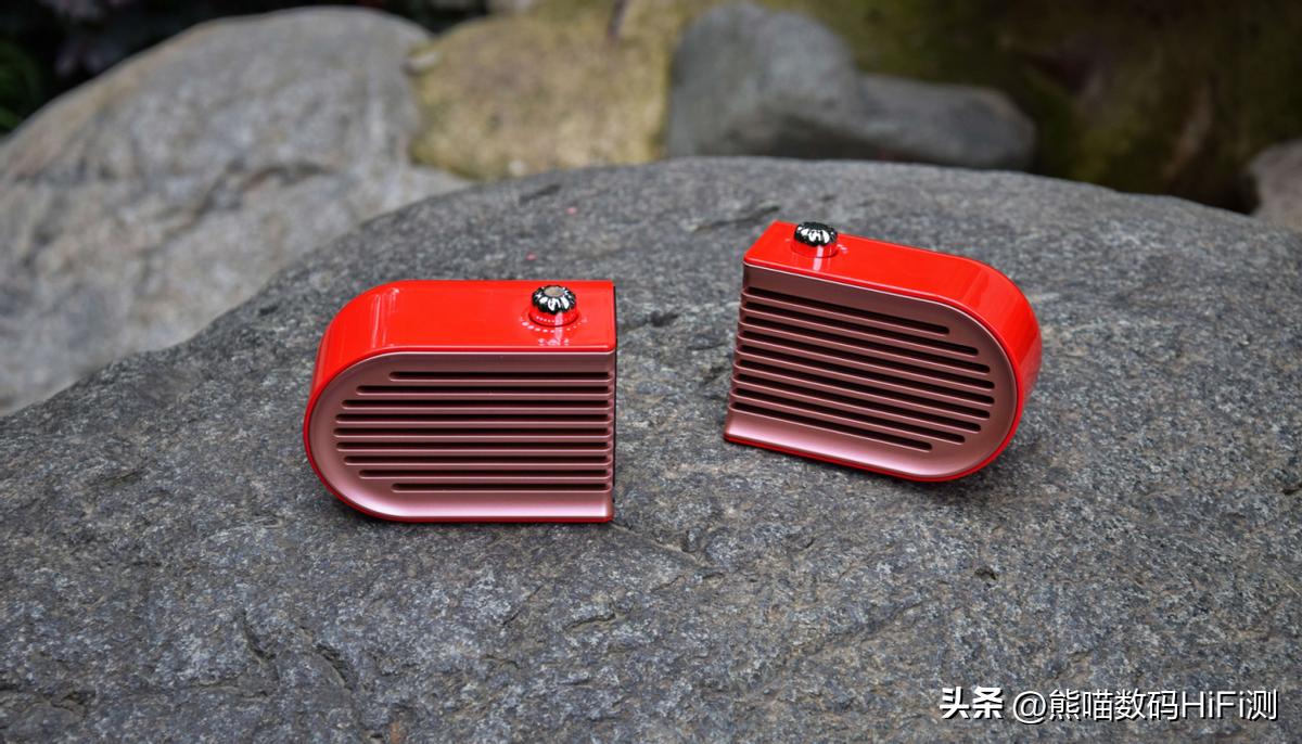 随身便携式户外蓝牙音响,户外旅行听歌设备