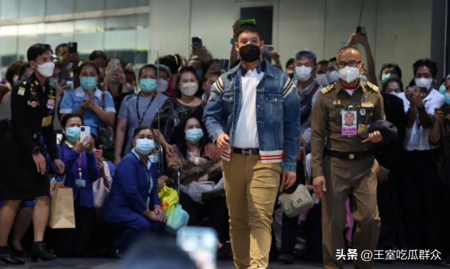 提帮功泰国贵妃正式复位,泰国十世贵妃