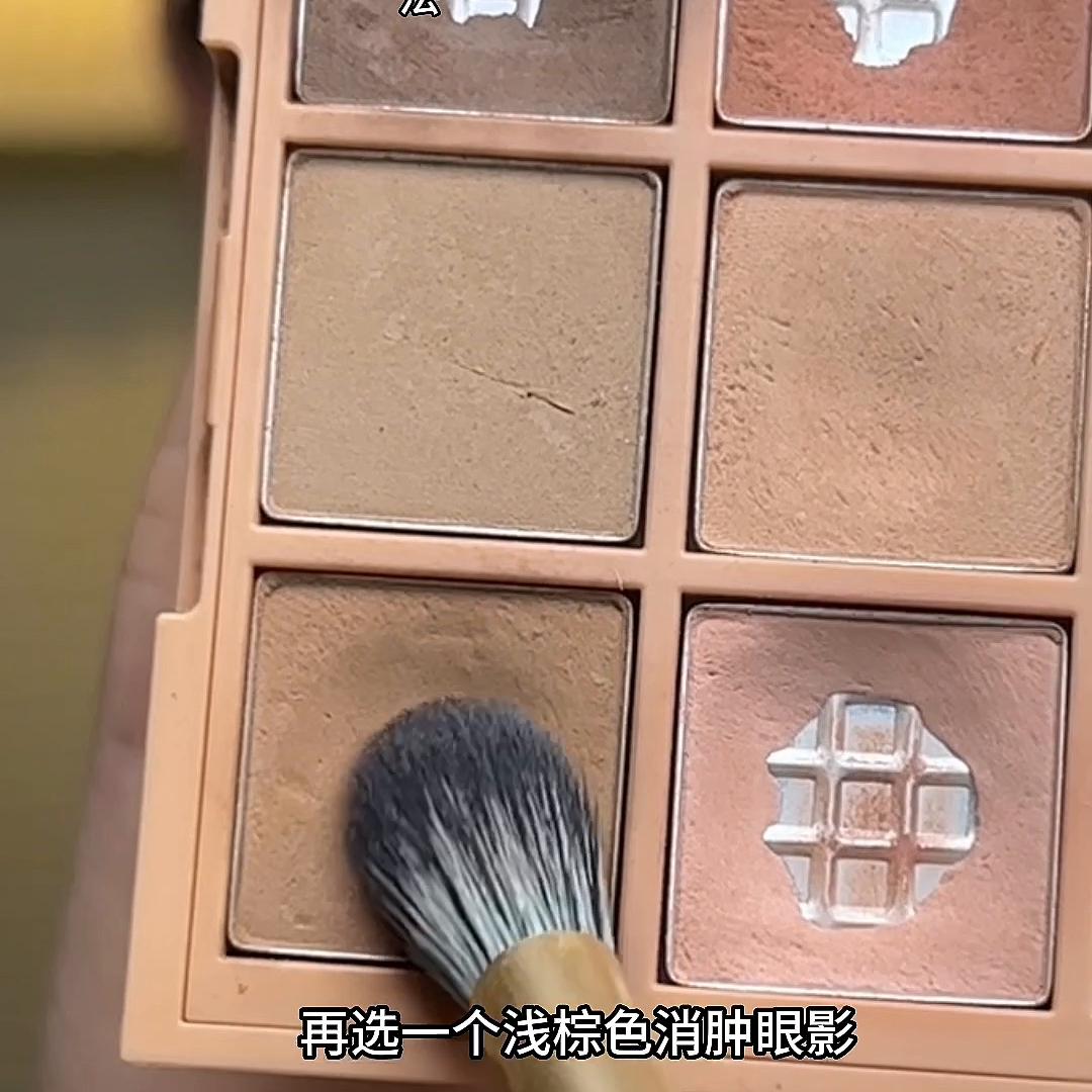 无眼影红唇妆教程超详细,圆脸无眼影红唇妆