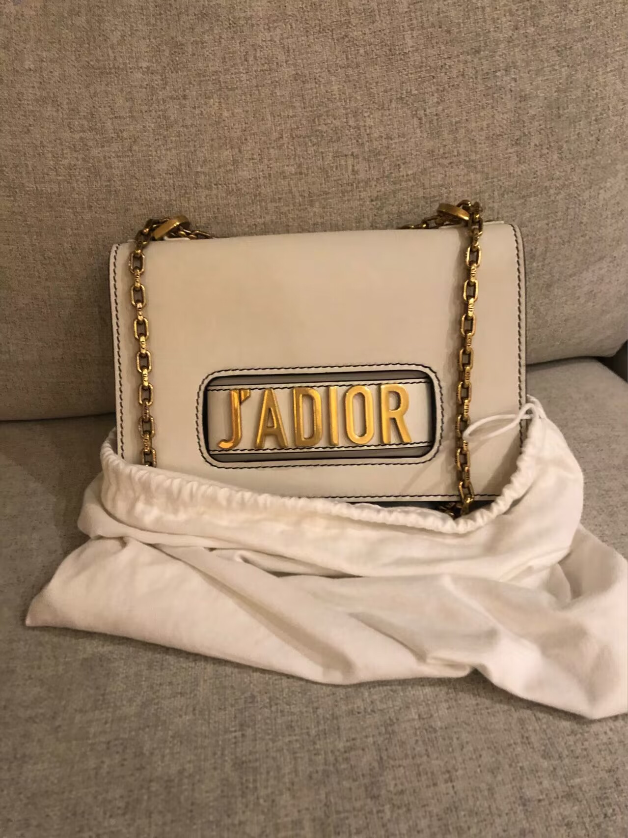 踩雷名牌包 (踩雷包)