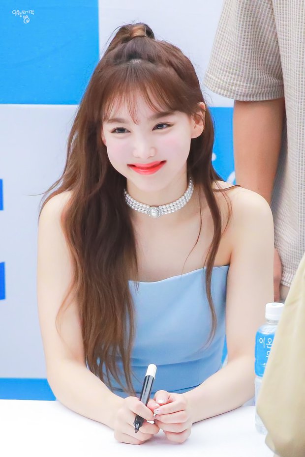 韩国女团青春靓丽的小姐姐,韩国女团大姐二姐