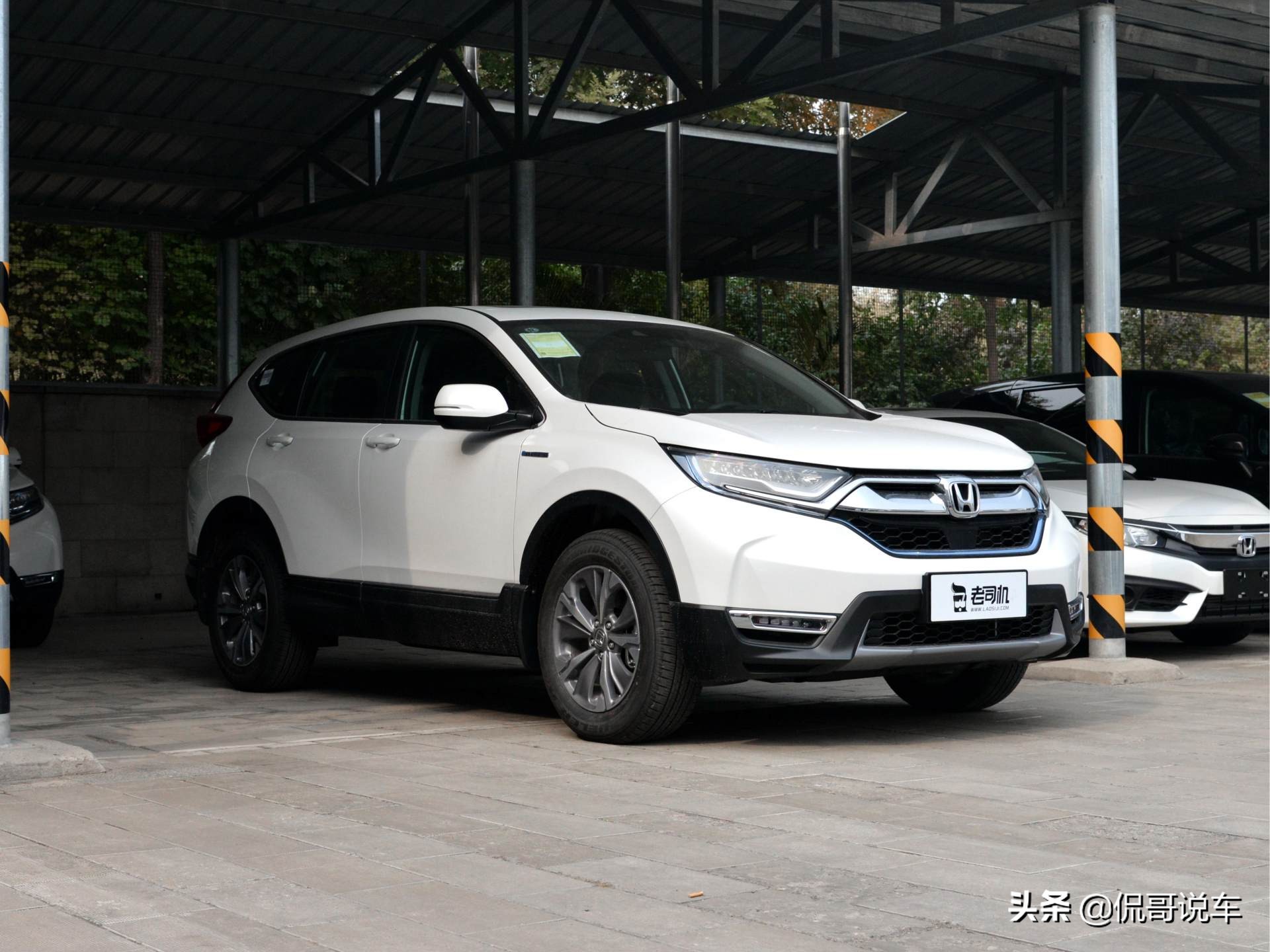 和本田cr-v同级合资车有几种,精致运动的设计本田cr-v海外实车