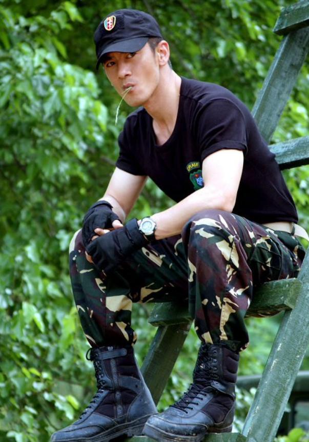 我是特种兵里面谁演的特种兵最好,我是特种兵演员中真正的特种兵