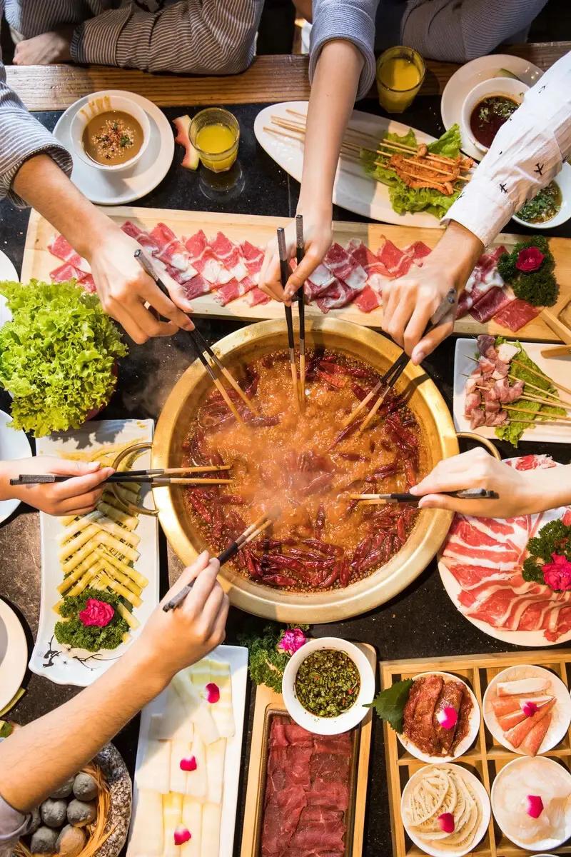 减肥期间吃火锅的正确方法,关键的几步要走好