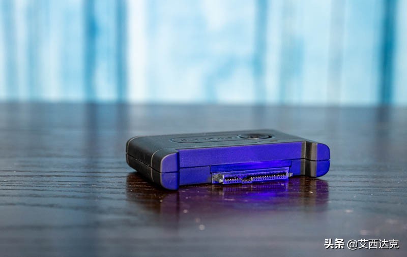 ICYDOCK艾西达克EZ-AdapterExMB931U-1VBU.2转USB3.2Gen2评测