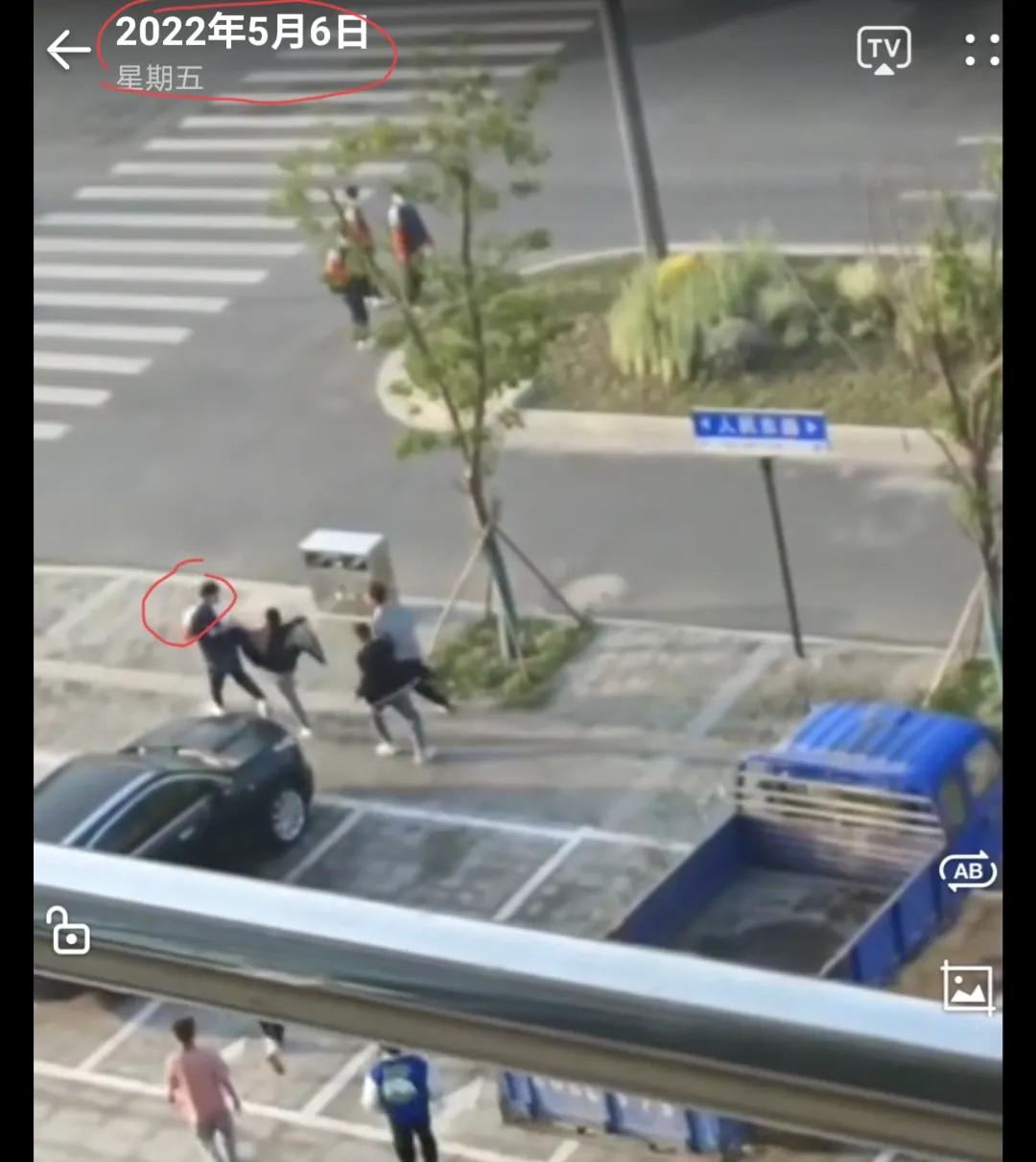 校园霸凌，青少年犯罪，揪心的存在｜家长细读，就在身边