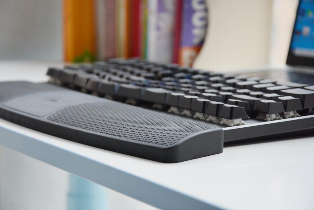 码字手腕疼,码字久了手疼