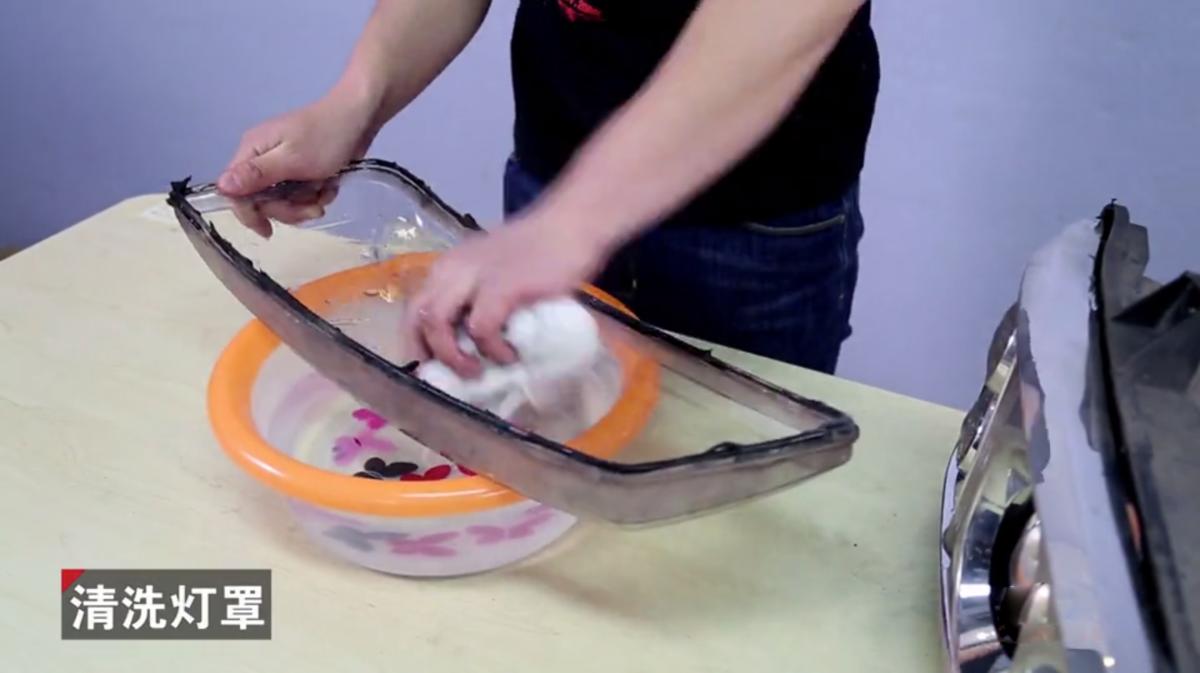 电动车大灯进灰怎么解决,大灯内部有灰